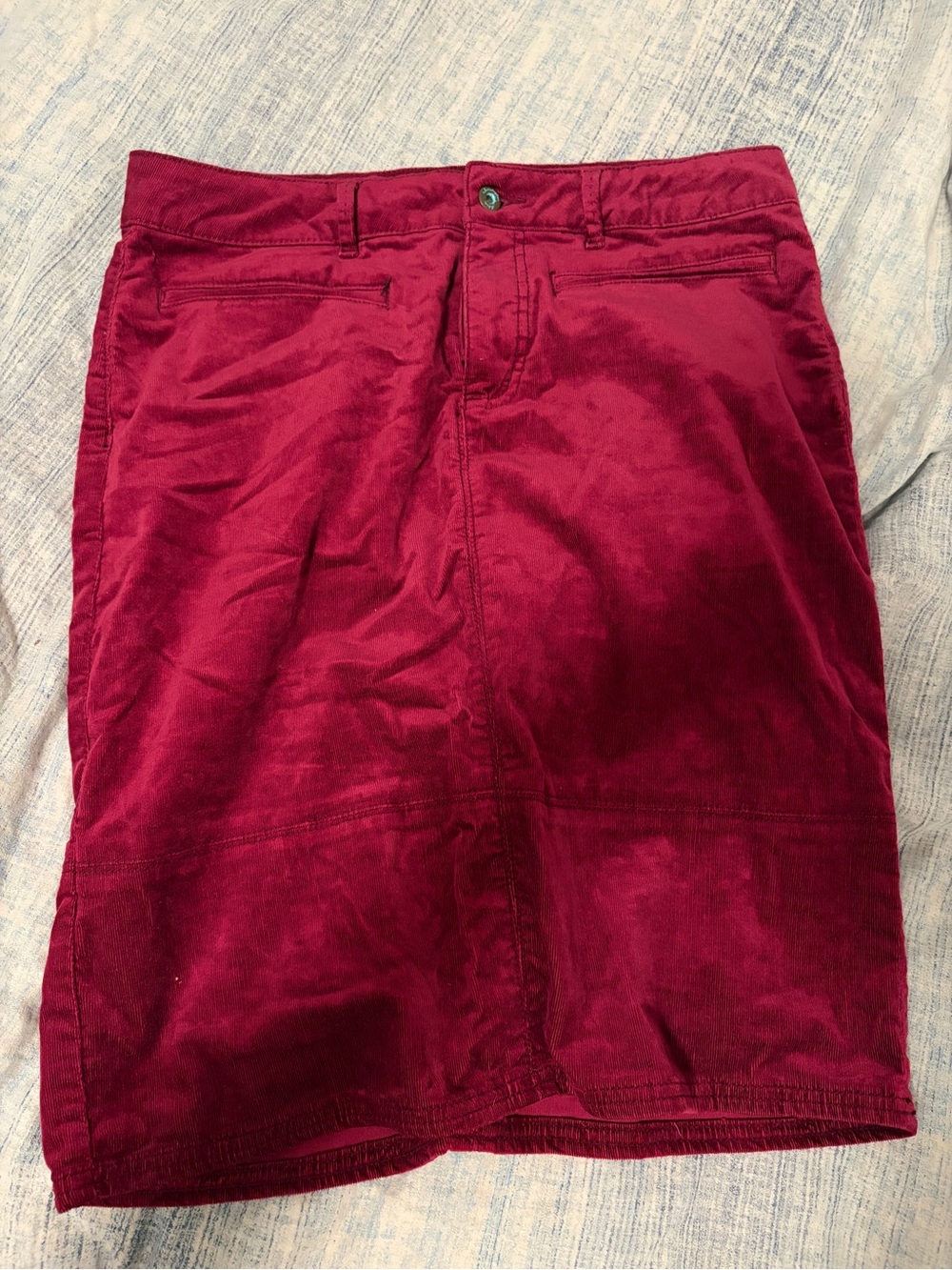 Christopher Blue Men’s Deep Red Corduroy Flat-Front Shorts